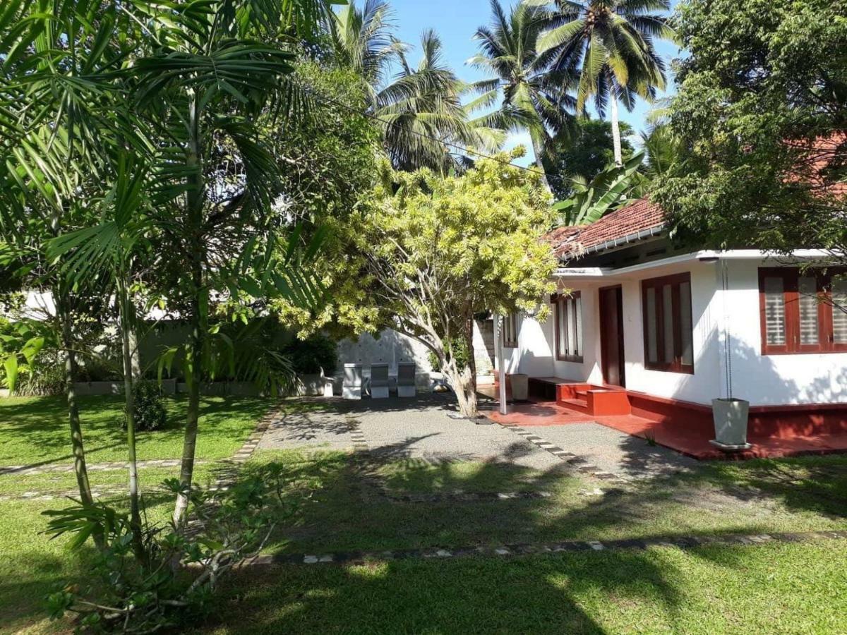 Bed and Breakfast Circus Lagoon Hideaway Dodanduwa Exterior foto