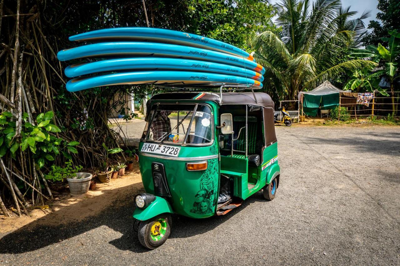 Bed and Breakfast Circus Lagoon Hideaway Dodanduwa Exterior foto